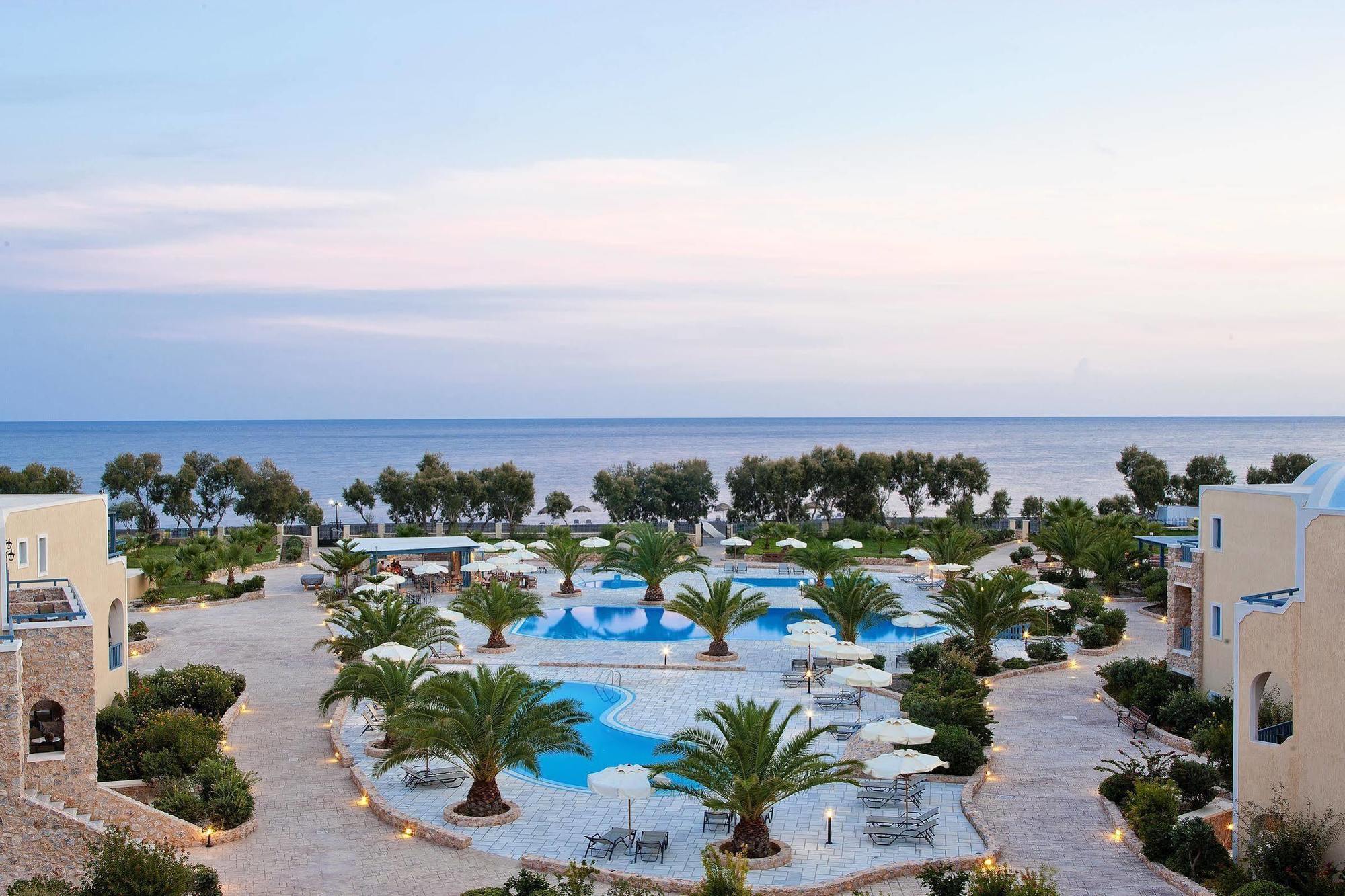 פריסה Santo Miramare Beach Resort מראה חיצוני תמונה